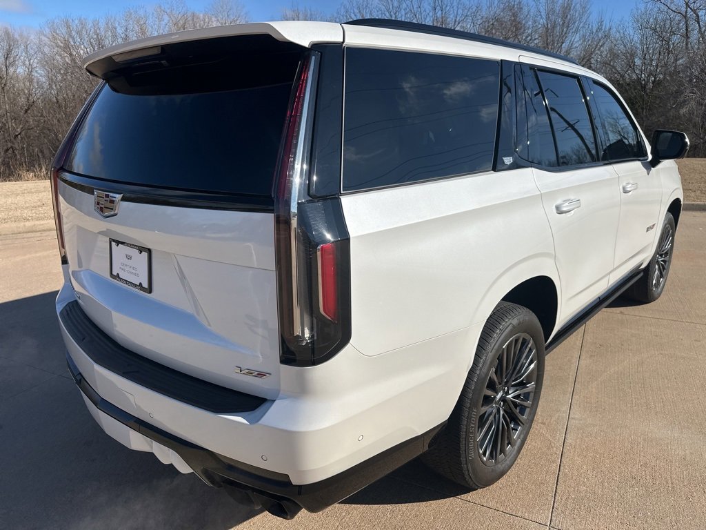 Certified 2024 Cadillac Escalade V w/ LPO, Floor Liner Package image 5