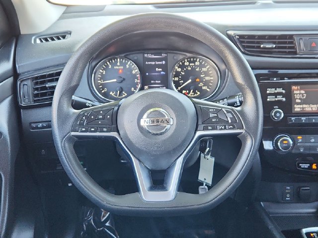 Used 2018 Nissan Rogue Sport S AWD/4WD image 31