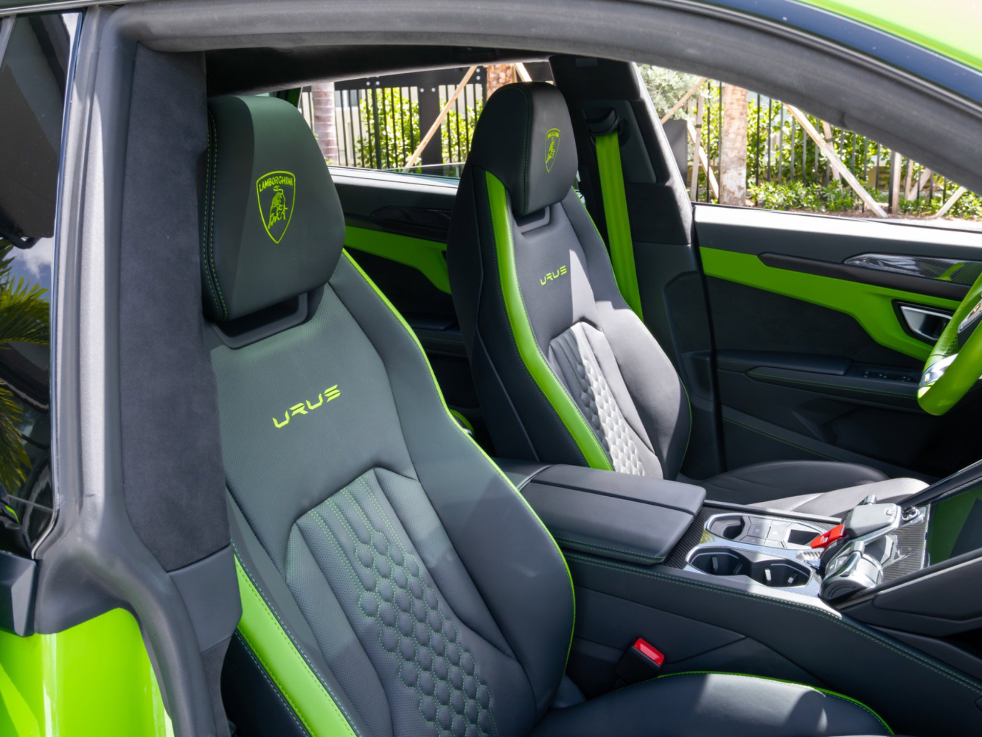 Used 2024 Lamborghini Urus S AWD/4WD image 39