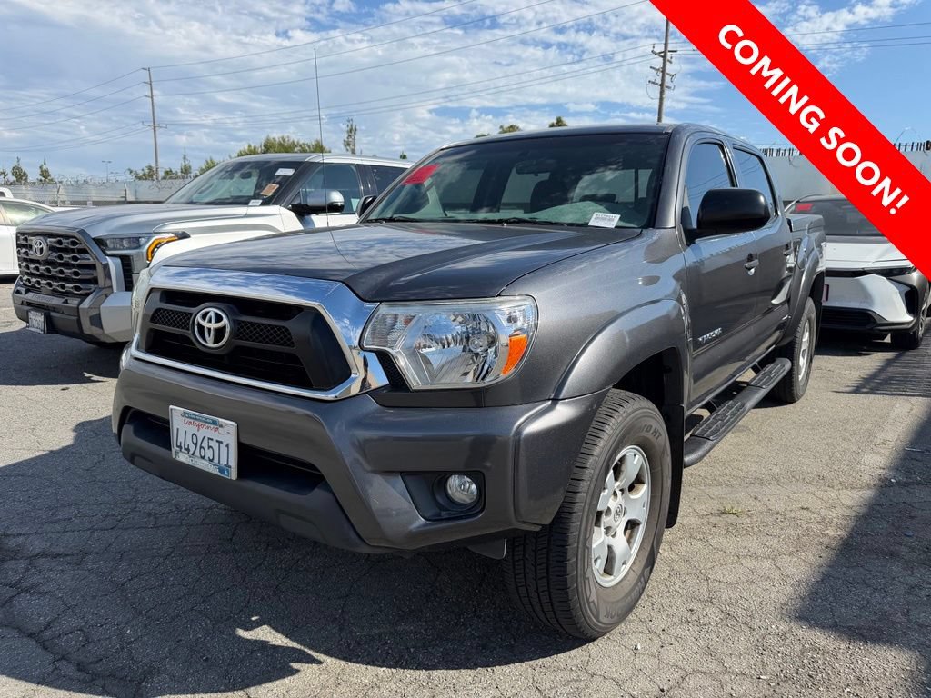 Used 2015 Toyota Tacoma PreRunner w/ TRD Off-Road Package RWD image 2