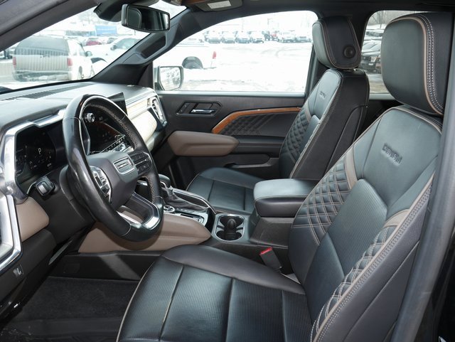 Used 2023 GMC Canyon Denali w/ Denali Black Edition image 2