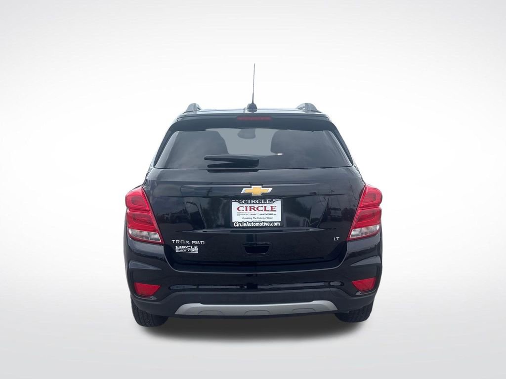 Used 2020 Chevrolet Trax LT w/ LT Convenience Package AWD/4WD image 6