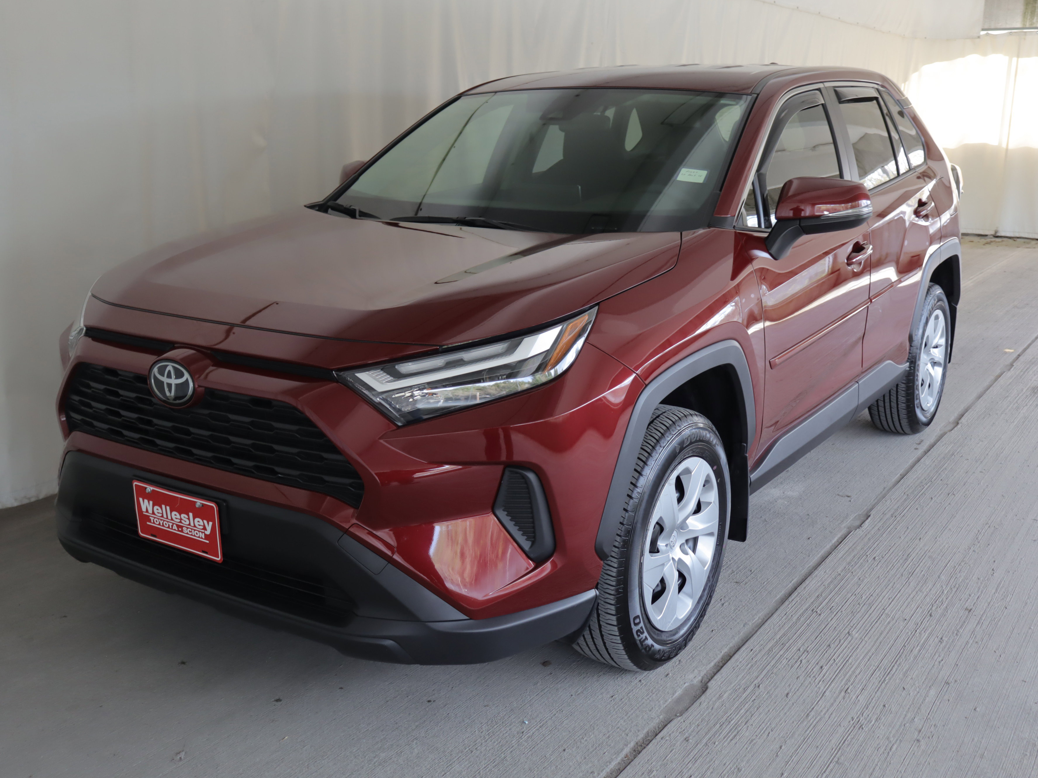 Used 2025 Toyota RAV4 LE image 21