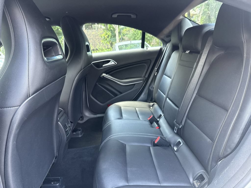 Used 2019 Mercedes-Benz CLA 250 image 24