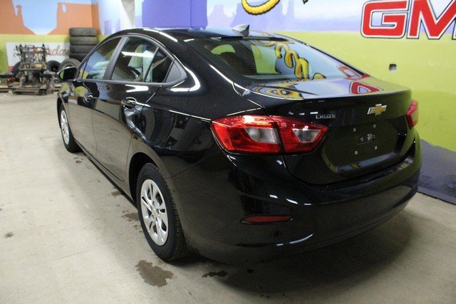 Used 2019 Chevrolet Cruze LS w/ LS Fleet Convenience Package image 6