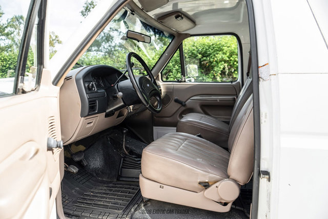 Used 1992 Ford Bronco Custom AWD/4WD image 28