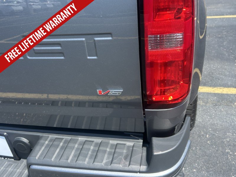 Used 2021 Chevrolet Colorado Z71 AWD/4WD image 14