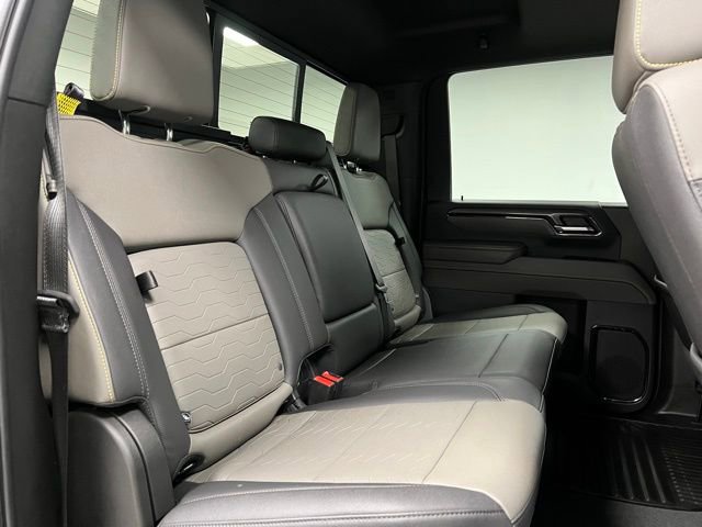 Used 2024 Chevrolet Silverado 2500 ZR2 w/ Technology Package image 57