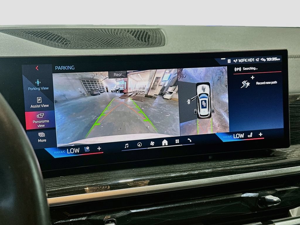 Used 2025 BMW X5 M60i AWD/4WD image 14