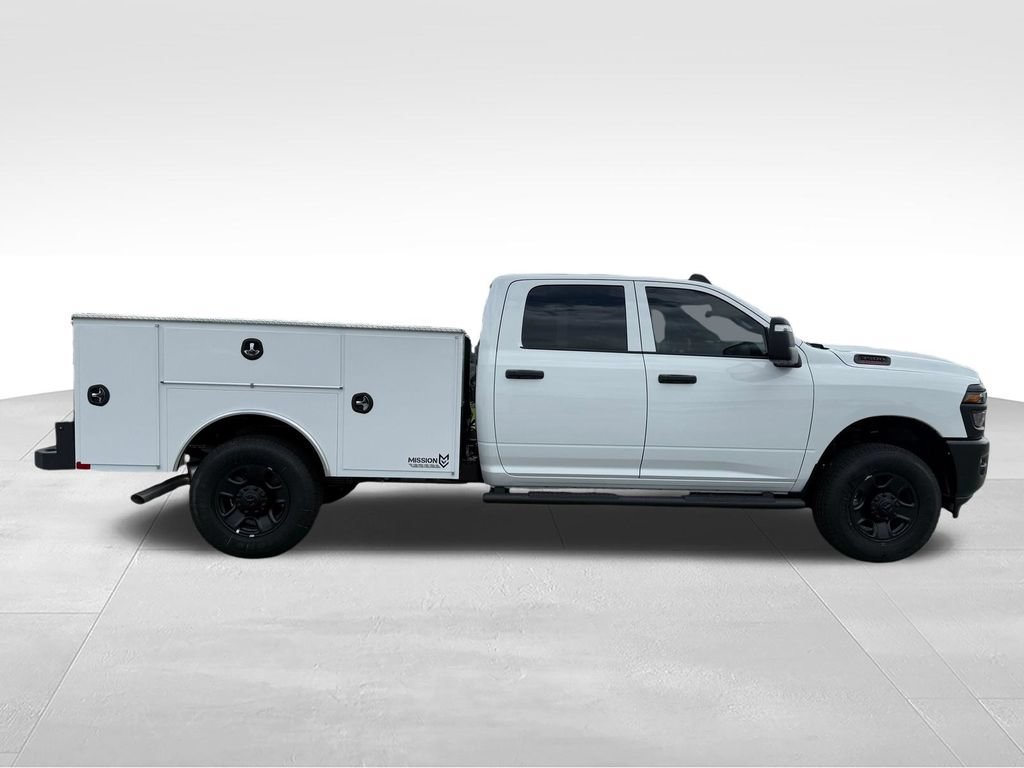 New 2026 RAM 3500 Tradesman AWD/4WD image 31