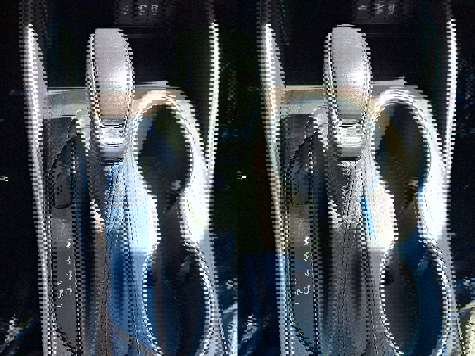 Used 2020 Toyota Highlander Platinum image 16