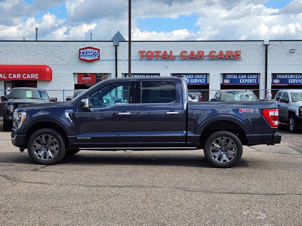 Used 2021 Ford F150 Platinum w/ Equipment Group 701A High image 2