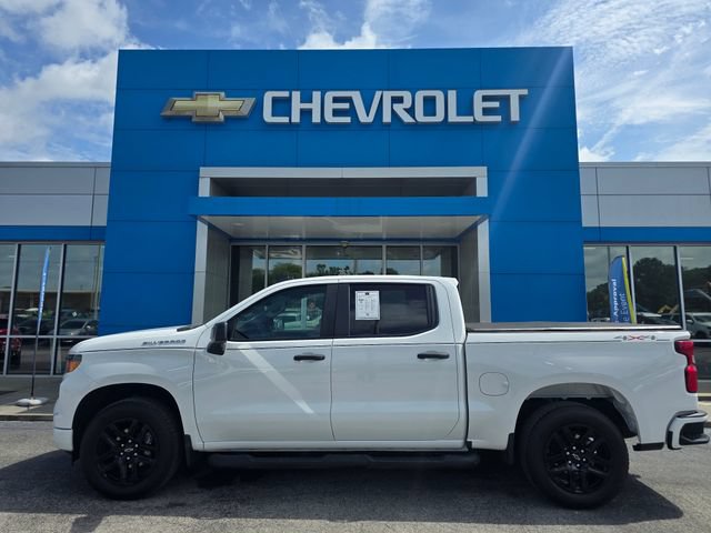 Used 2024 Chevrolet Silverado 1500 Custom AWD/4WD image 2