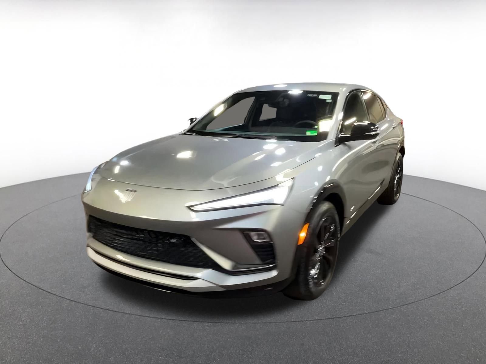 Used 2025 Buick Envista Sport Touring image 7