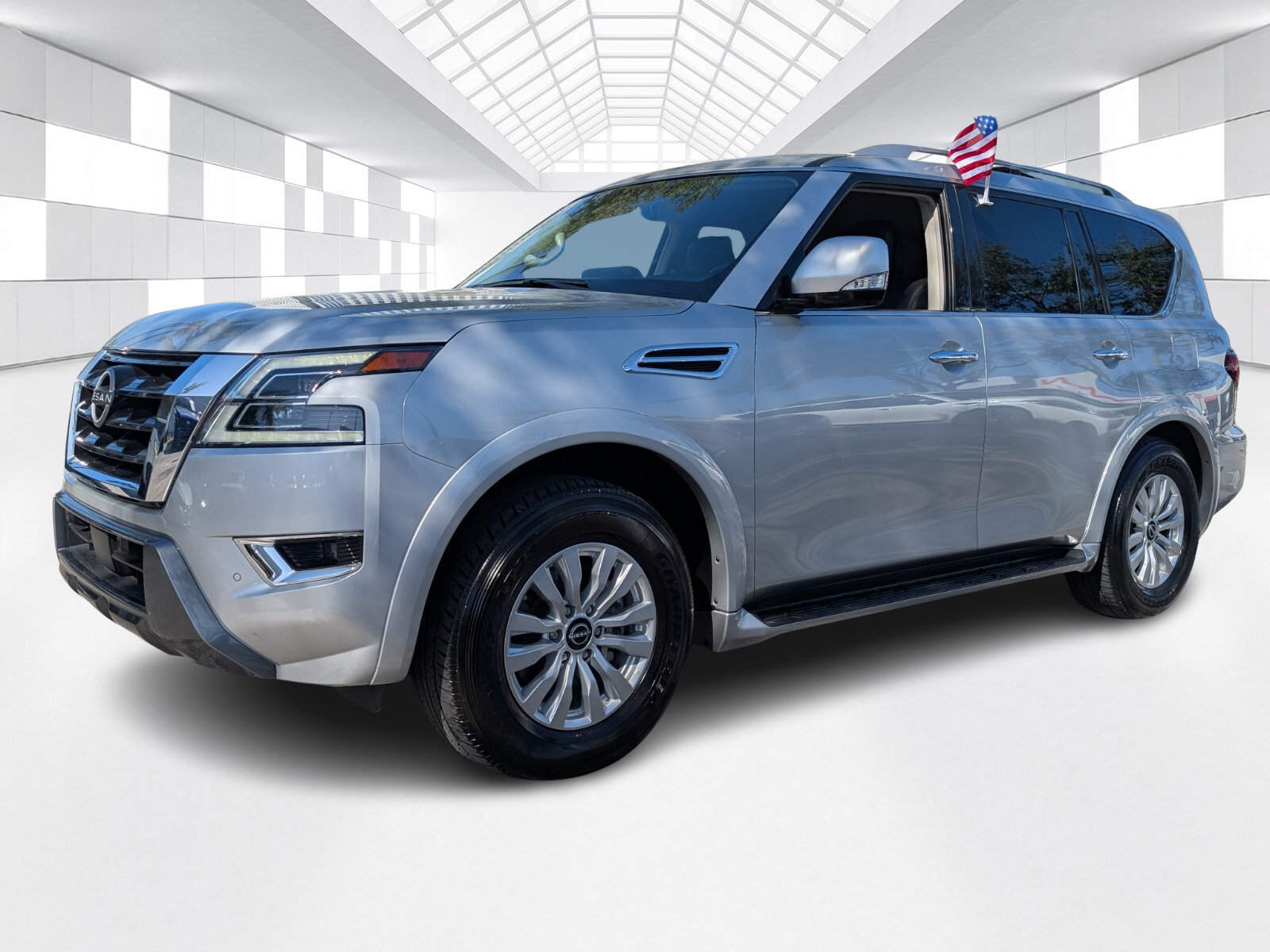 Certified 2024 Nissan Armada SV RWD image 3