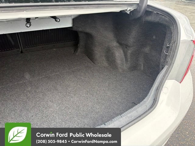 Used 2016 Toyota Camry SE FWD image 28