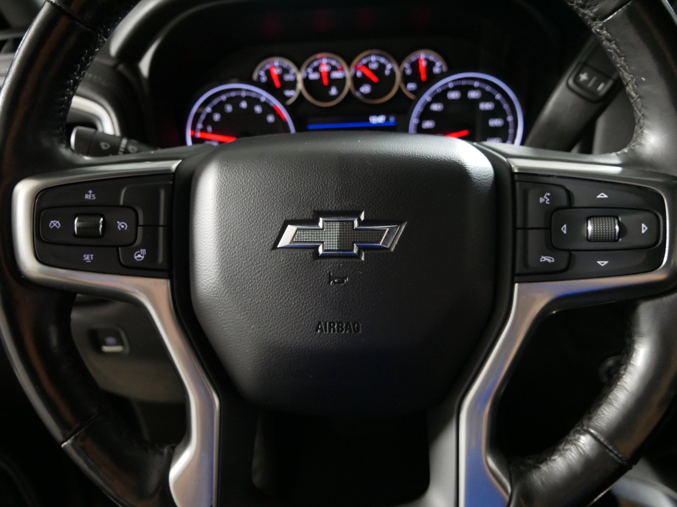 Certified 2019 Chevrolet Silverado 1500 RST image 25