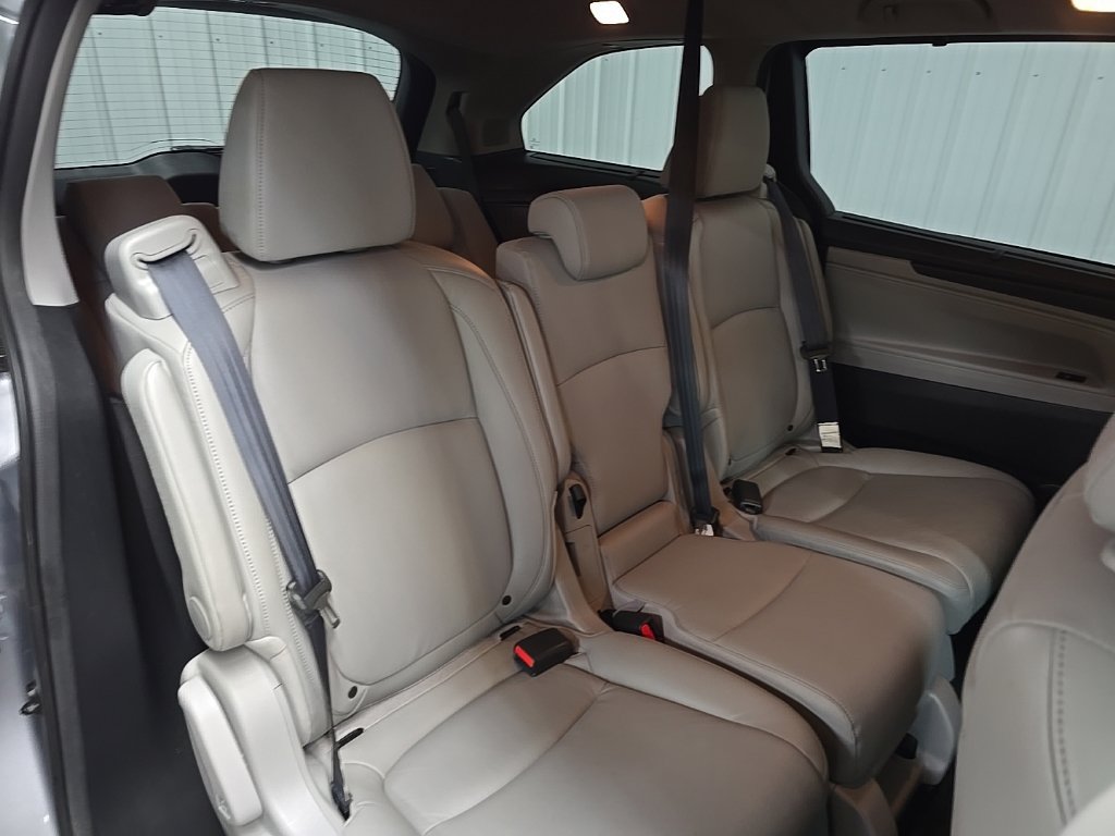 Used 2018 Honda Odyssey Elite image 17
