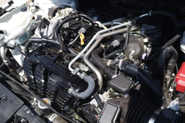 Used 2025 Nissan Altima 2.5 SR FWD image 7