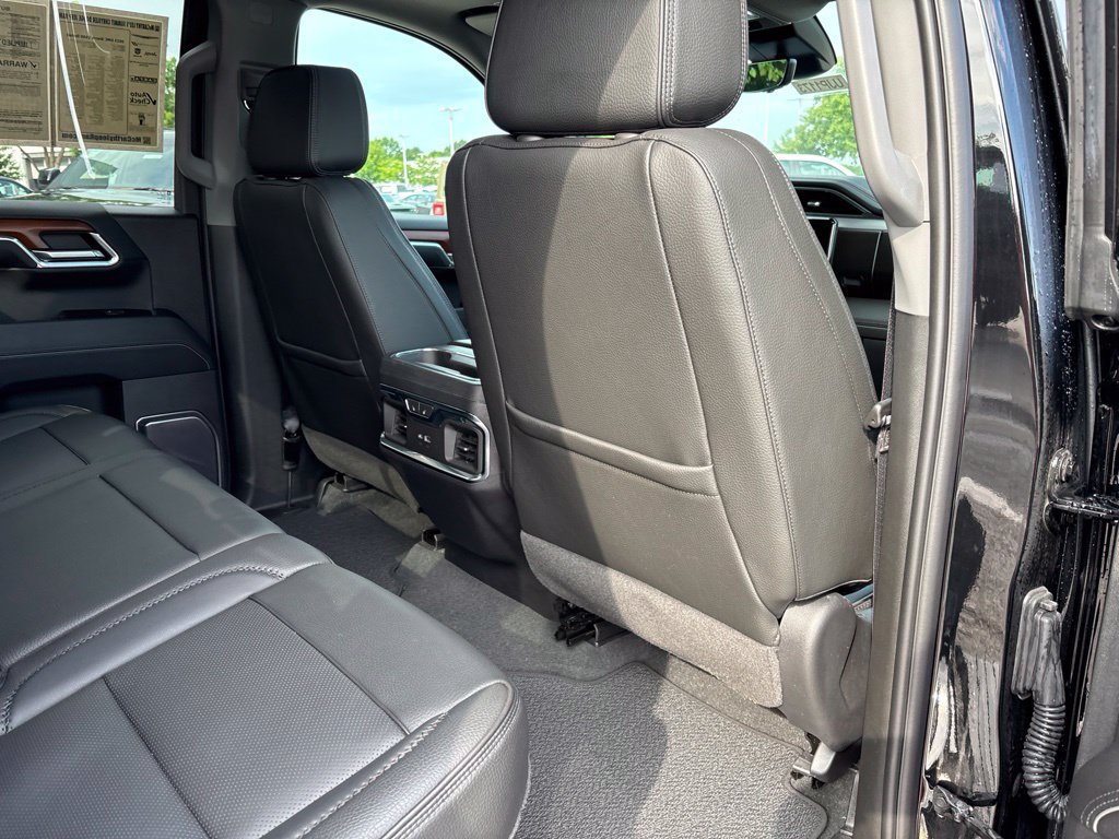 Used 2023 GMC Sierra 1500 Denali w/ Denali Reserve Package AWD/4WD image 41