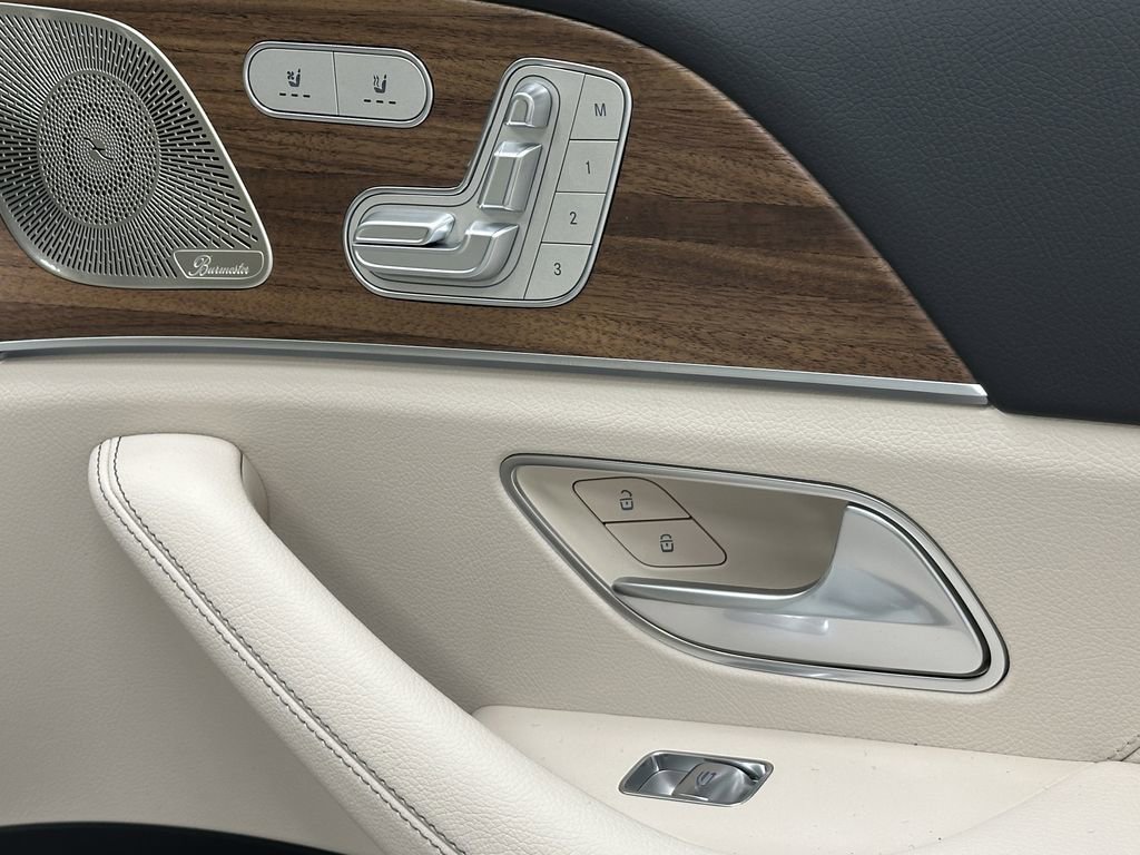 New 2026 Mercedes-Benz GLS 450 4MATIC image 18