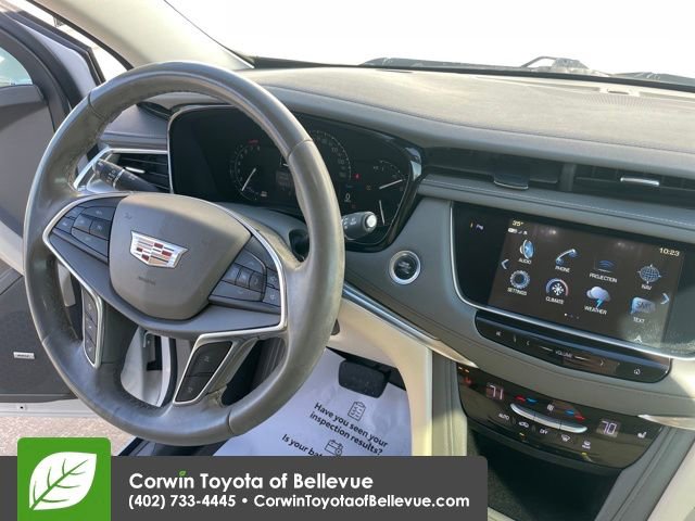 Used 2018 Cadillac XT5 Luxury w/ Driver Awareness Package image 14