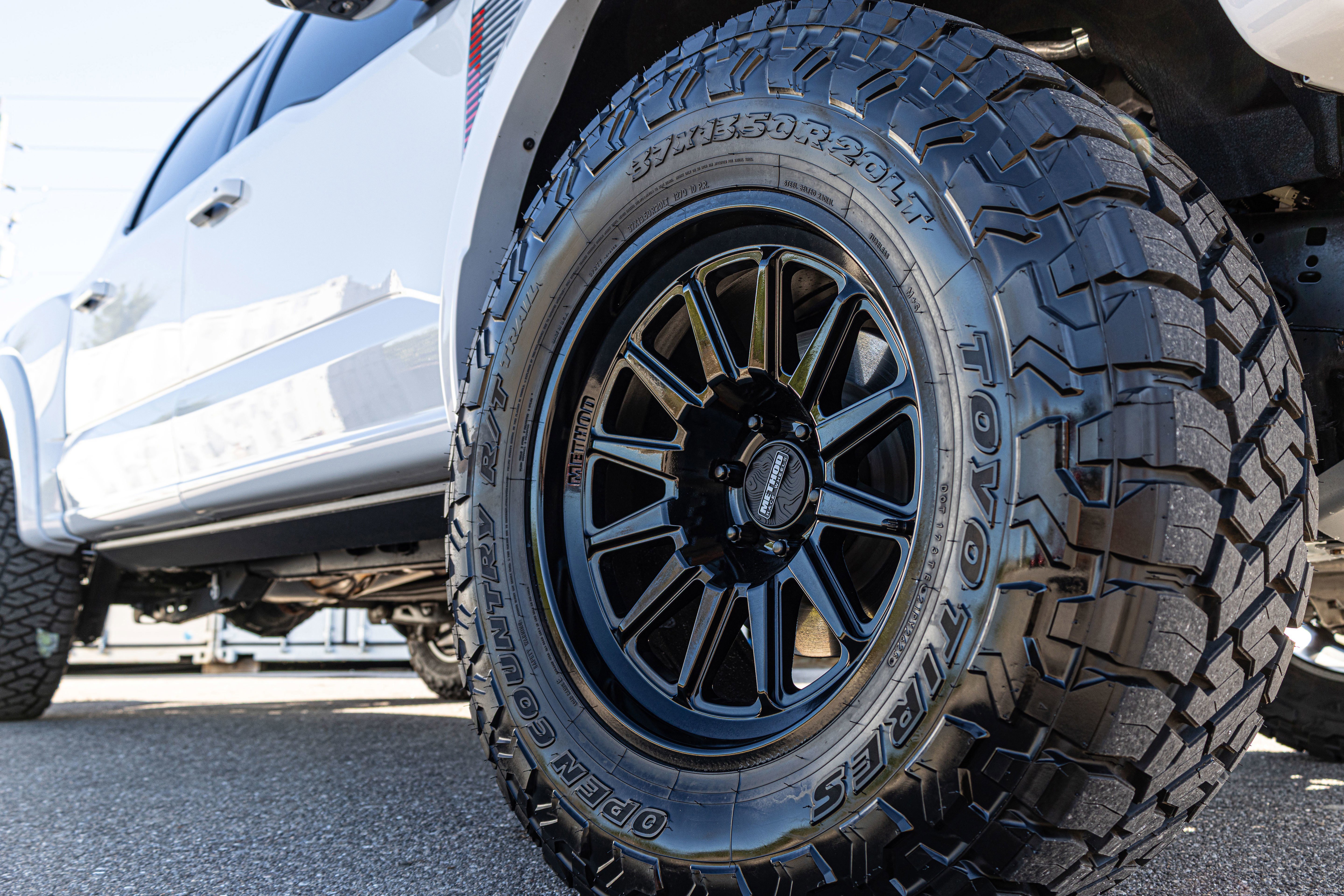 Certified 2025 Ford F150 Raptor w/ Equipment Group 803A Raptor R image 16