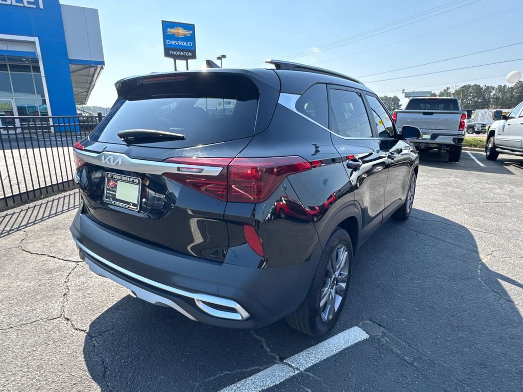 Used 2023 Kia Seltos S FWD image 6