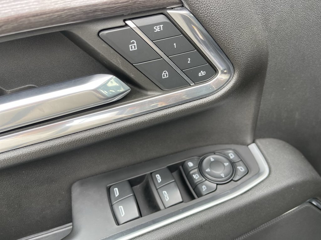 Used 2024 Chevrolet Silverado 2500 LTZ AWD/4WD image 13