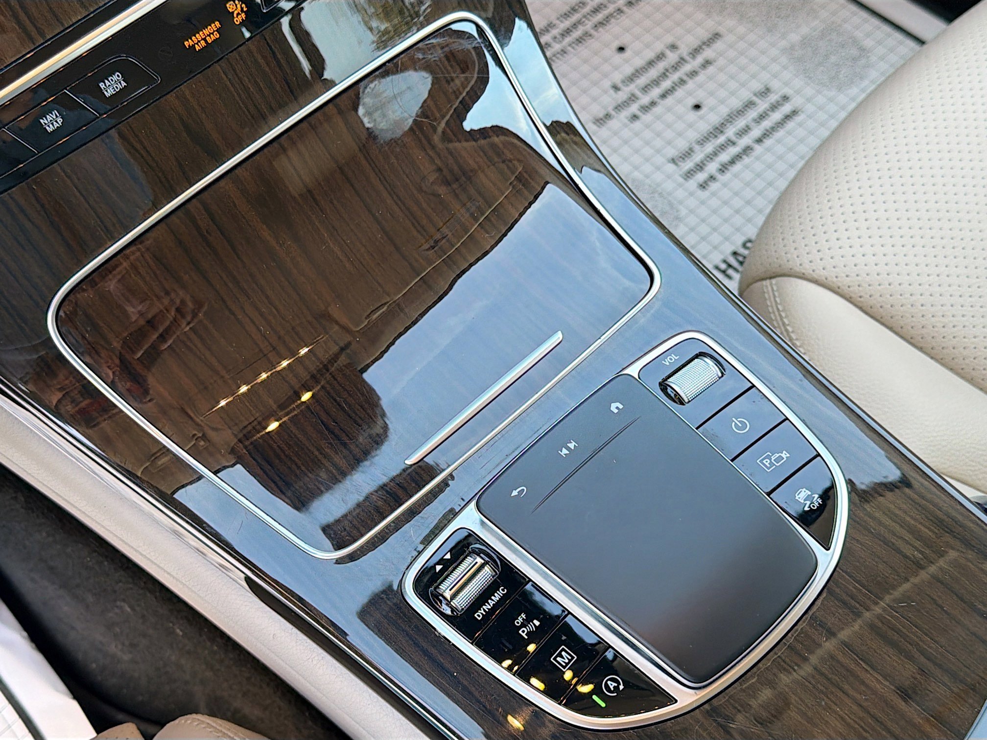 Used 2022 Mercedes-Benz GLC 300 image 29