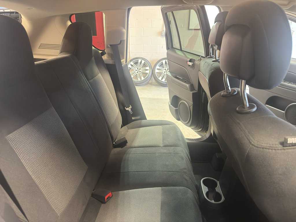 Used 2016 Jeep Compass Sport w/ Power Value Group image 25