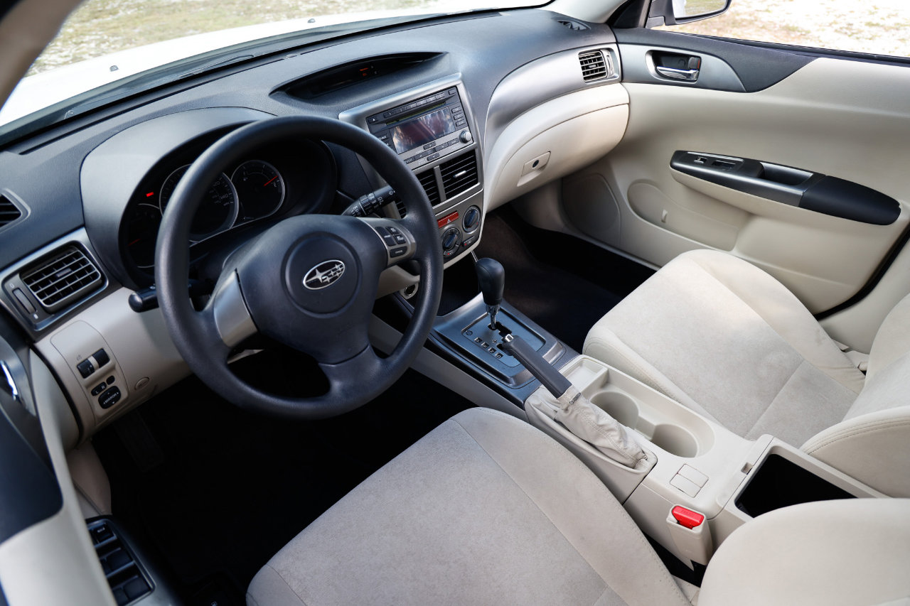 Used 2011 Subaru Impreza 2.5i image 4