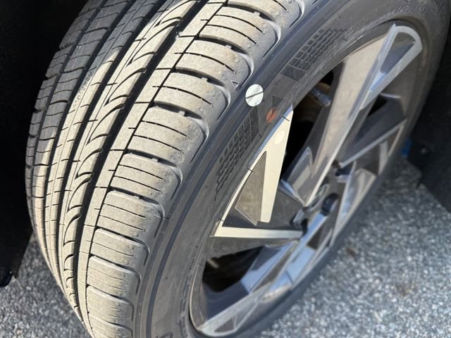 New 2026 Hyundai Elantra Sport image 5