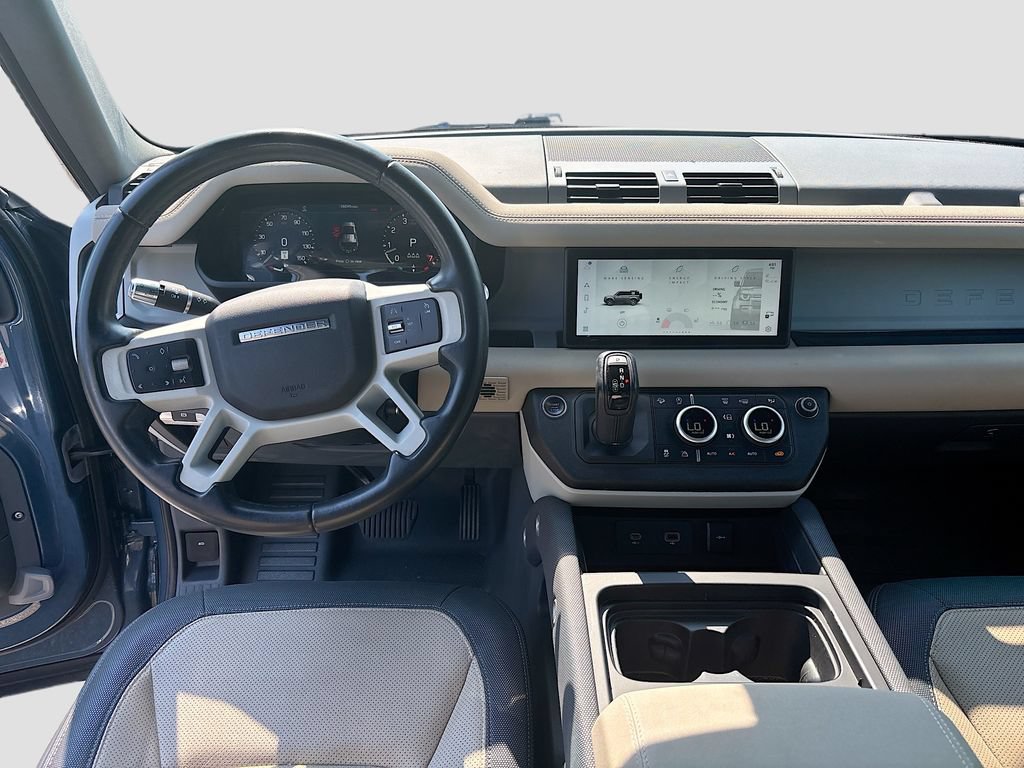Used 2022 Land Rover Defender 110 X-Dynamic SE AWD/4WD image 45