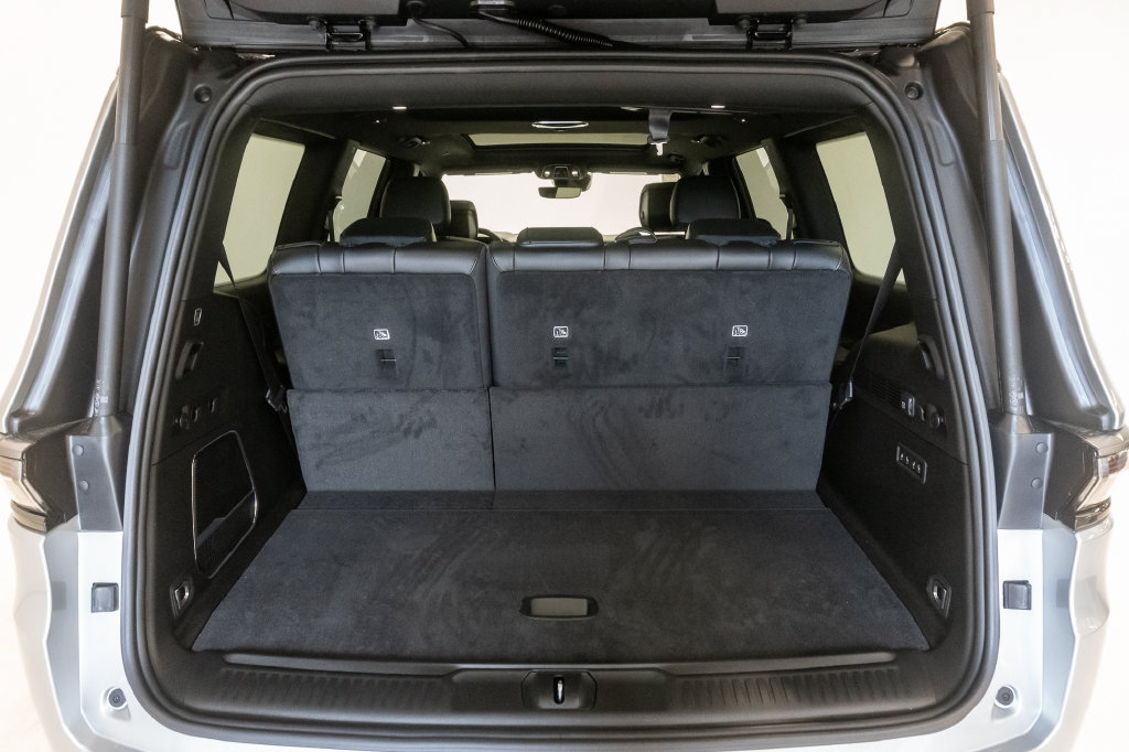 New 2026 Jeep Grand Wagoneer 4WD image 39