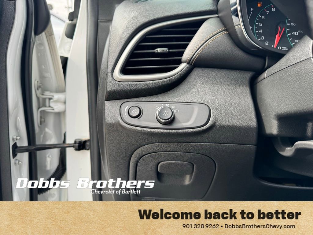 Used 2018 Chevrolet Trax LS AWD/4WD image 15