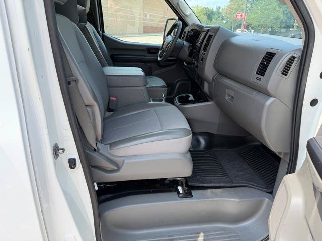 Used 2016 Nissan NV 2500 SV w/ Technology Package RWD image 10