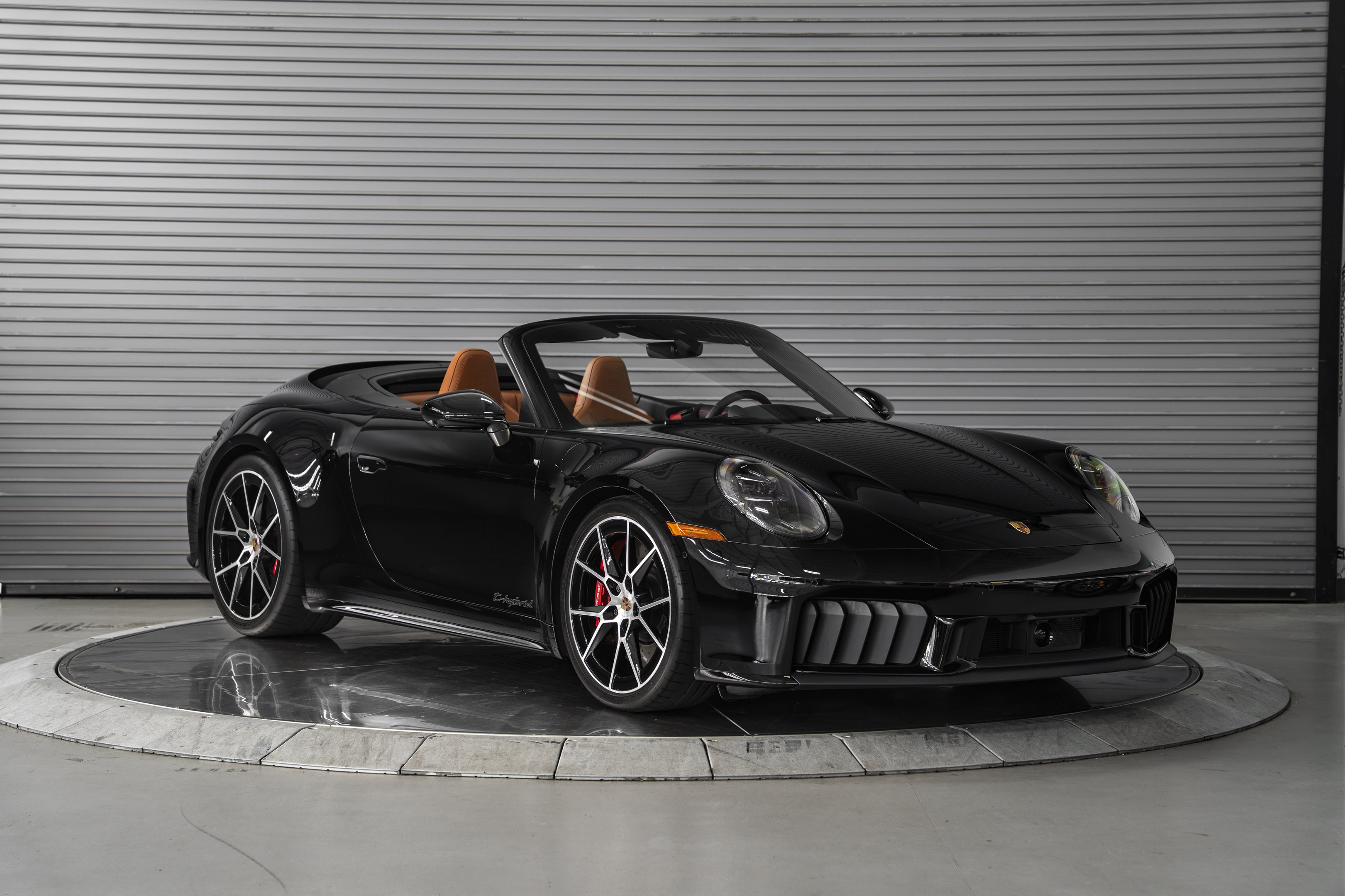 Used 2026 Porsche 911 Carrera 4 GTS AWD/4WD image 7