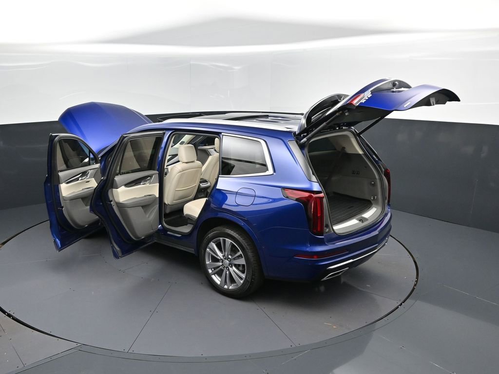 Used 2023 Cadillac XT6 Premium Luxury w/ Technology Package image 46