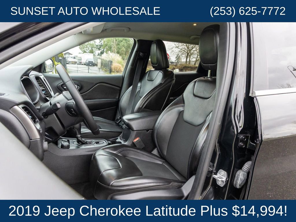 Used 2019 Jeep Cherokee Latitude Plus image 39