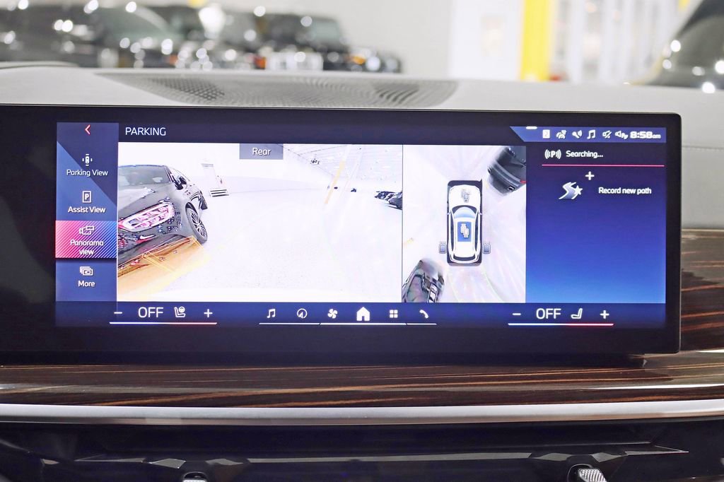 Used 2026 BMW X5 M60i image 19