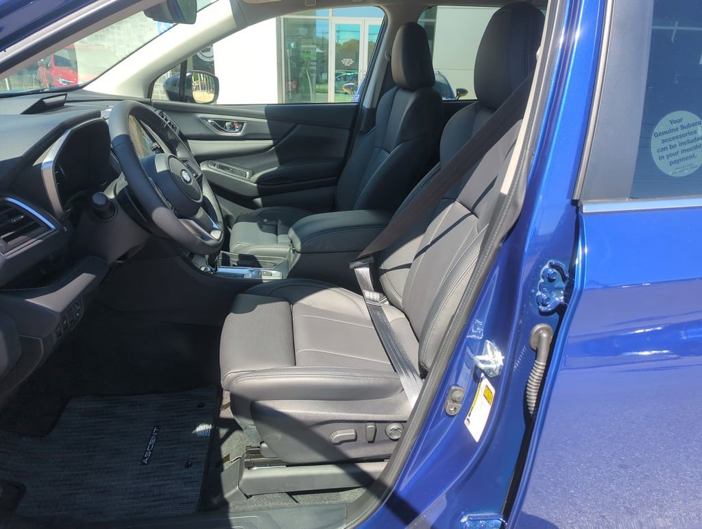 New 2026 Subaru Ascent Limited AWD/4WD image 12