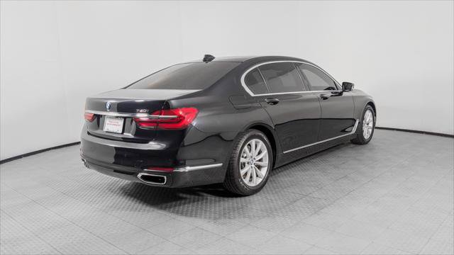 Used 2017 BMW 740i RWD image 8