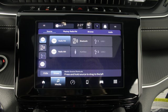 New 2025 Jeep Grand Cherokee Laredo image 5