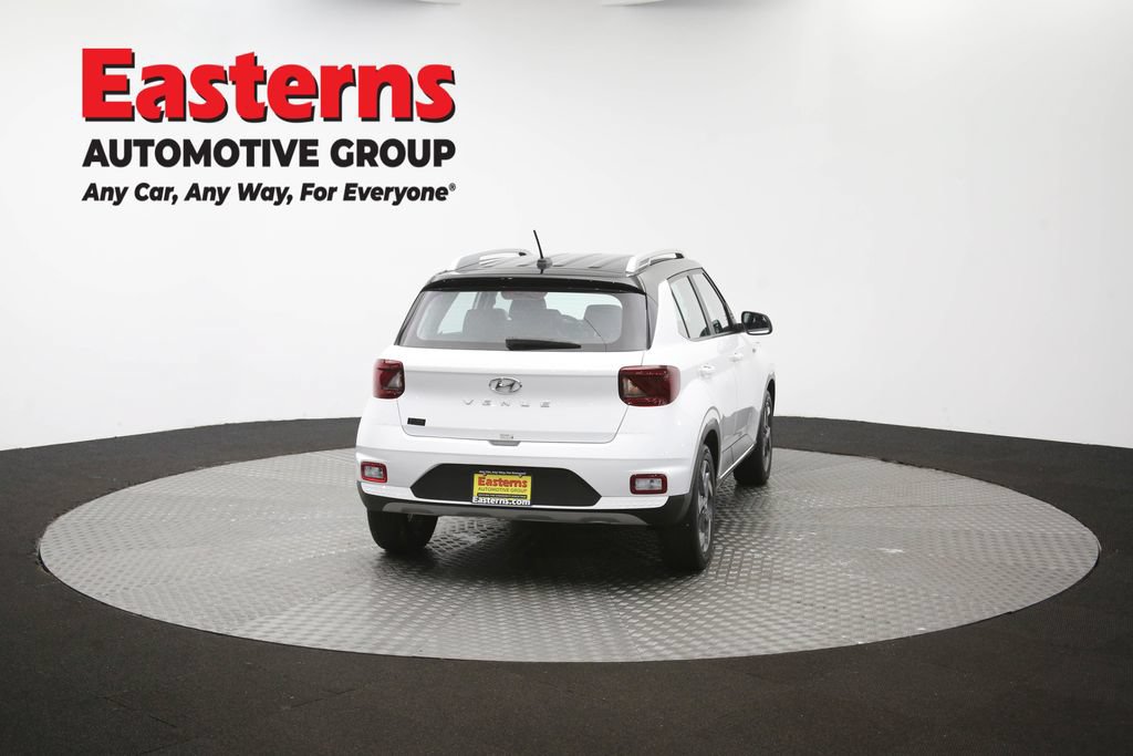Used 2025 Hyundai Venue Limited FWD image 37
