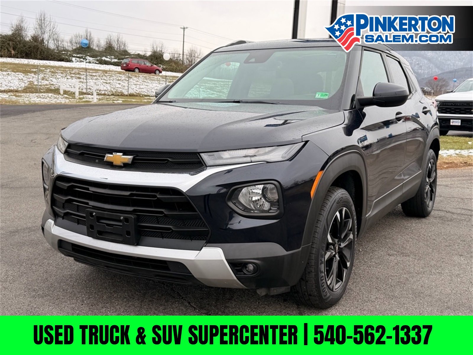Used 2021 Chevrolet TrailBlazer LT w/ Sun and Liftgate Package image 9