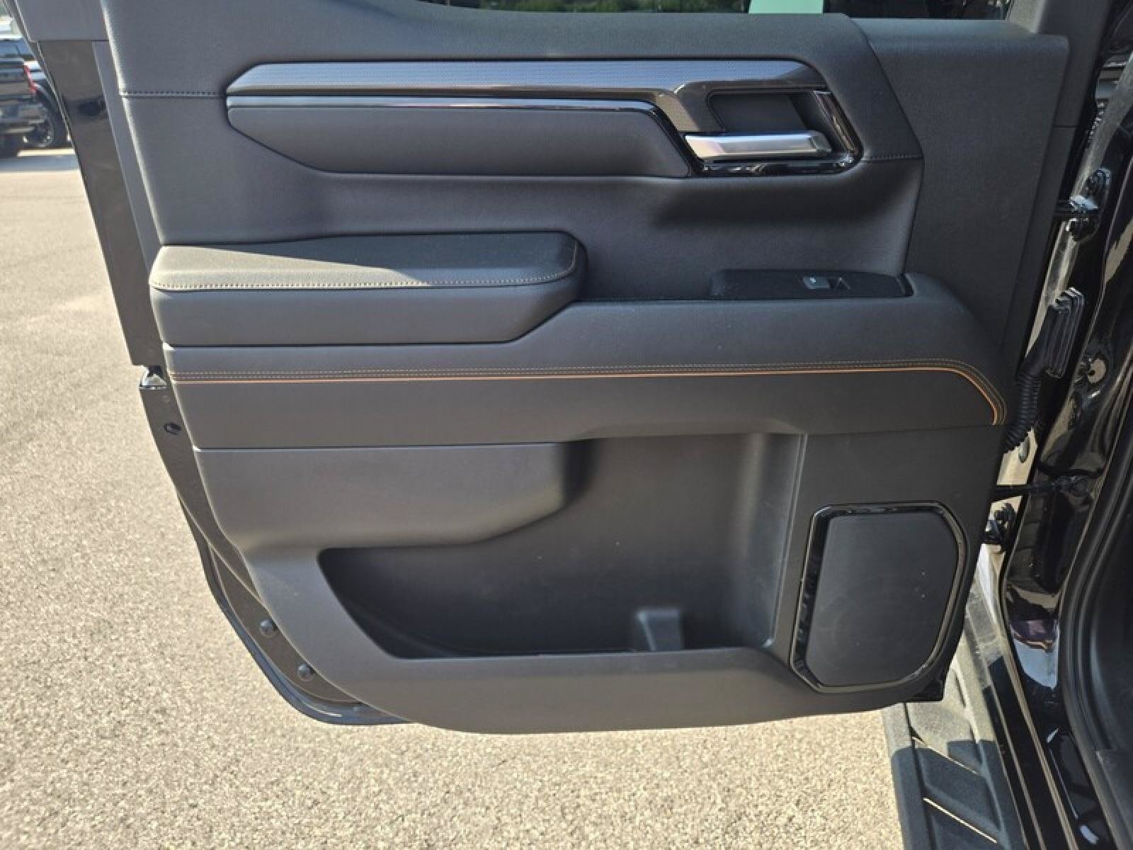 Used 2022 GMC Sierra 1500 AT4 w/ AT4 Premium Package AWD/4WD image 27