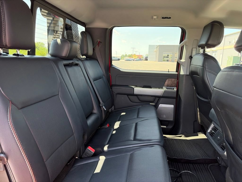 Used 2023 Ford F450 Lariat AWD/4WD image 13