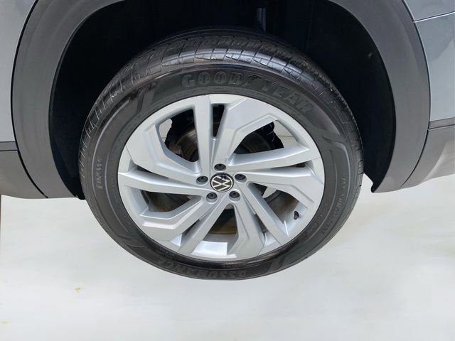 Used 2021 Volkswagen Atlas SE image 18