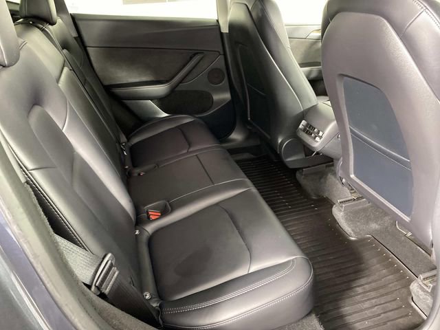 Used 2023 Tesla Model Y Long Range image 12